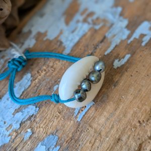 Bague Cauri et Keshis