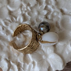 Bague Dorée Cauri et Perle de Tahiti